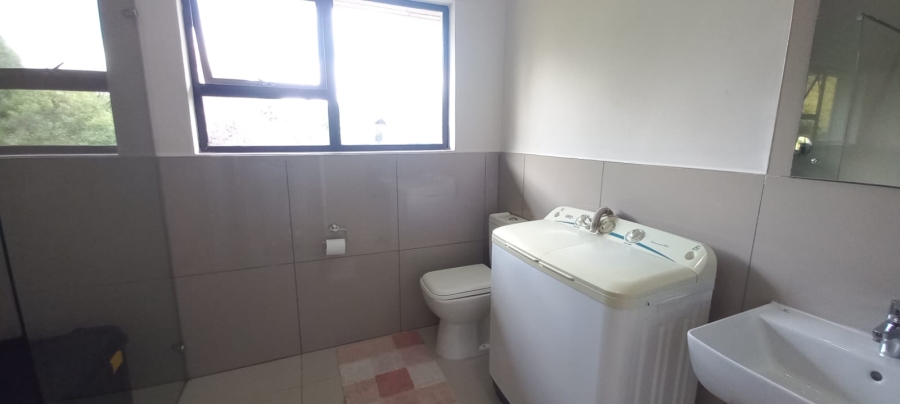 9 Bedroom Property for Sale in Hospitaalheuwel Free State
